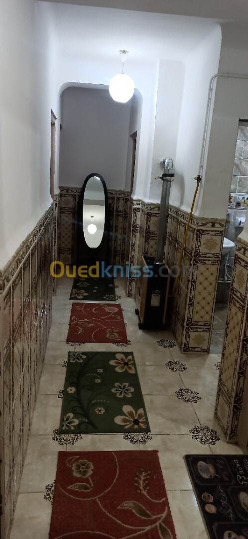 Location vacances Appartement F3 Biskra Biskra