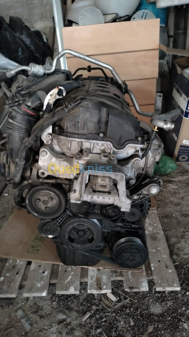 Moteur 1.6 vti complet 