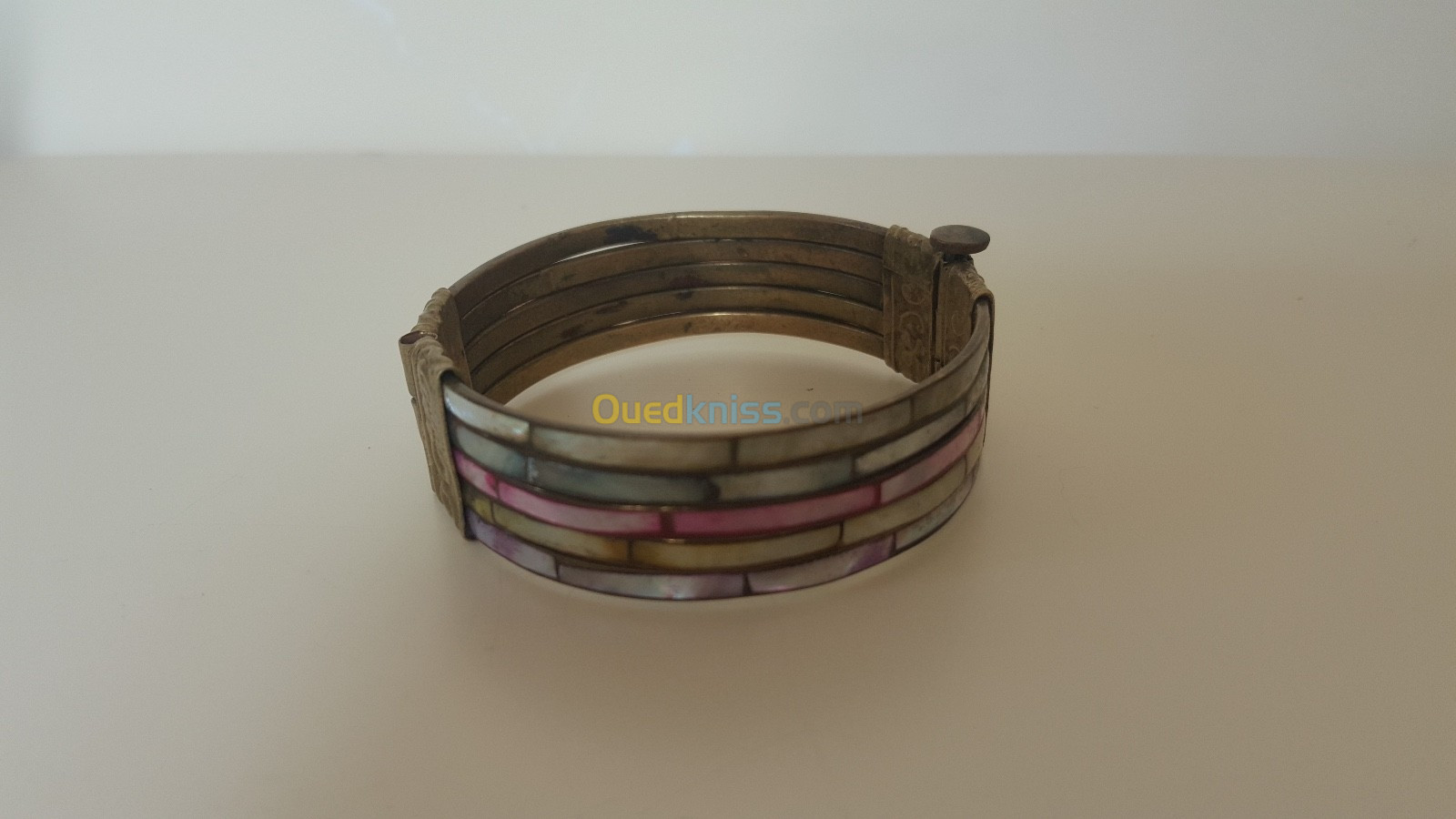 Ancien bracelet en Cuivre & Nacre