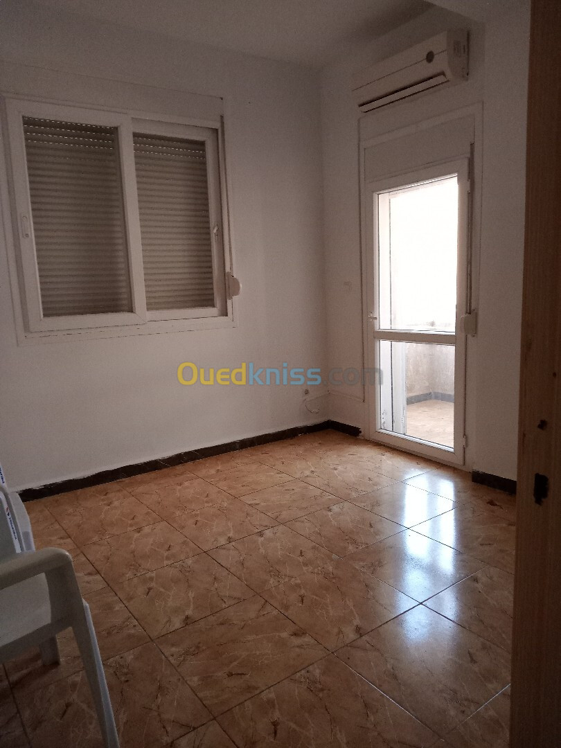 Location Appartement F2 Alger Beni messous