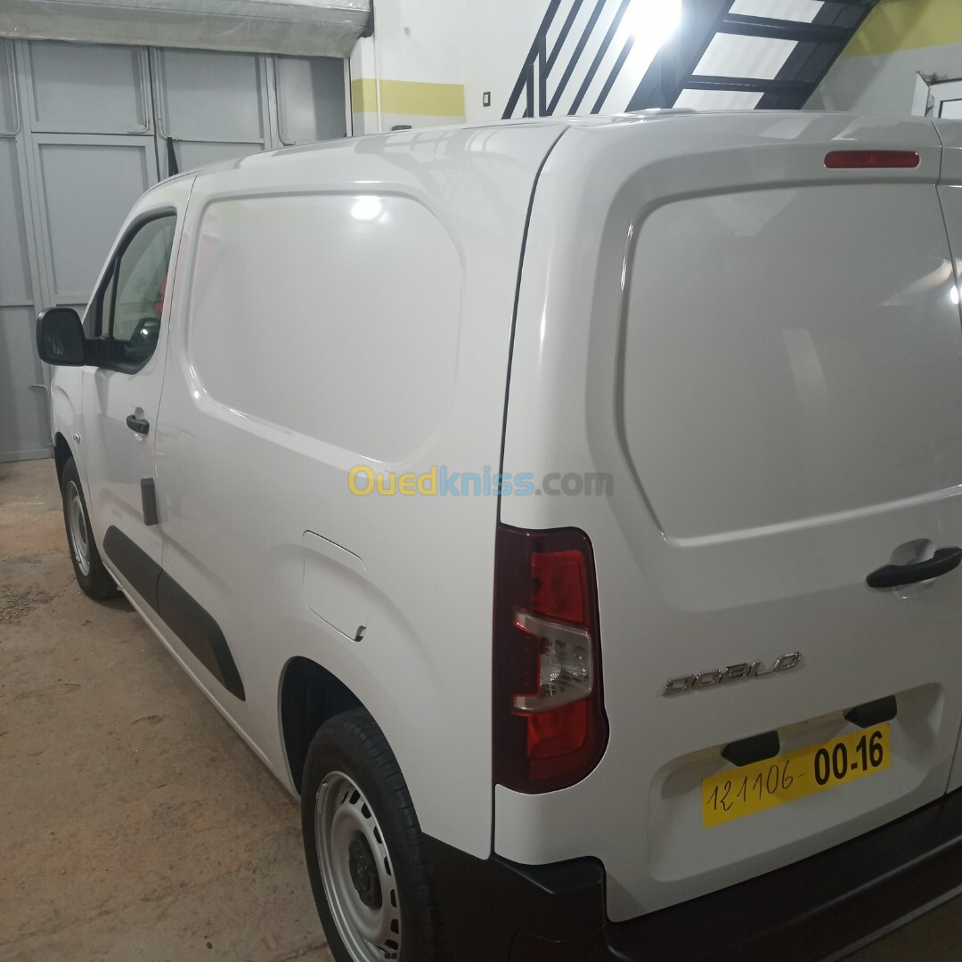 Fiat Doblo 2024 Italie