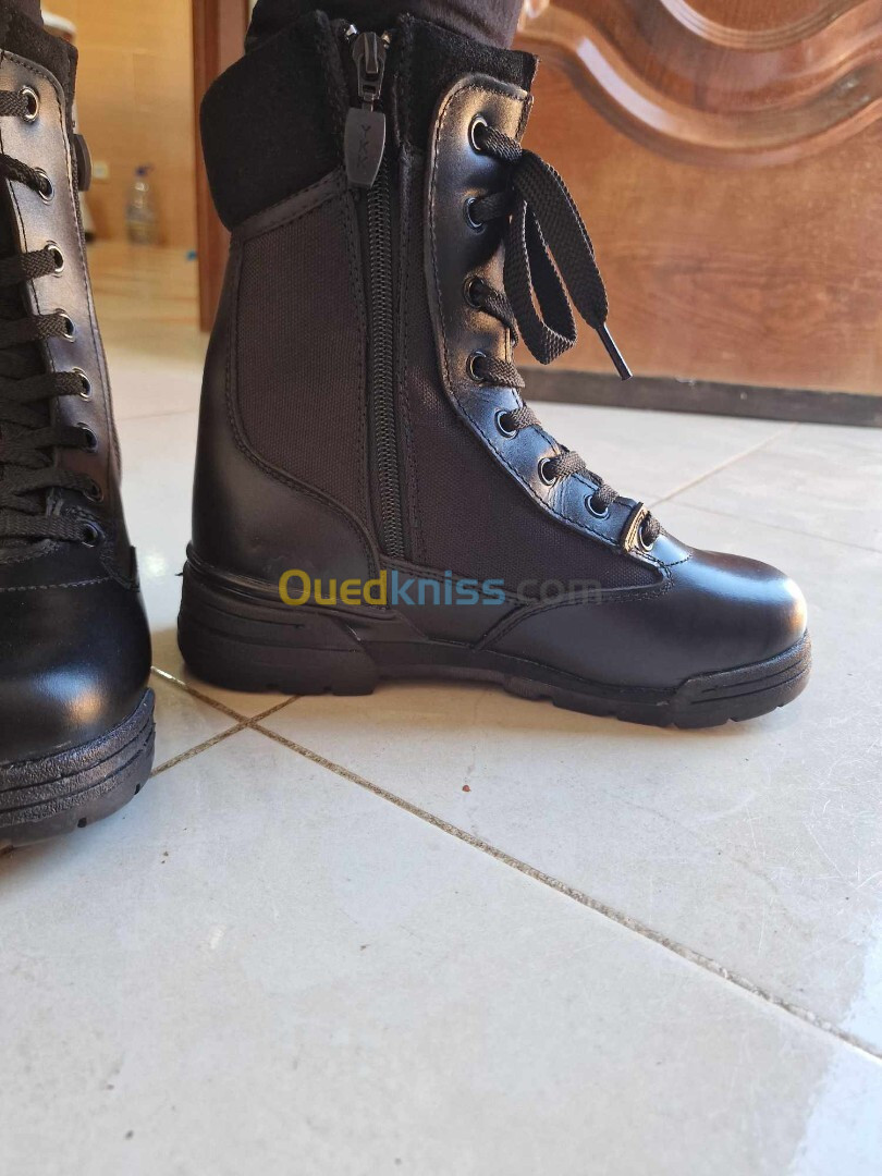 MAGNUM BOOTS NEW CLASSIC ÉTIQUETTE ROUGE 