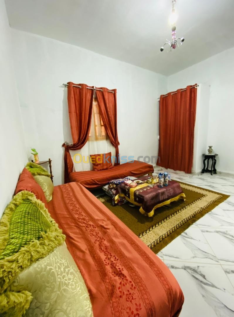 Location vacances Niveau De Villa F4 Biskra Tolga