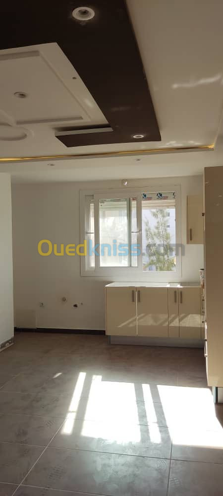 Vente Appartement F2 Alger Bordj el kiffan