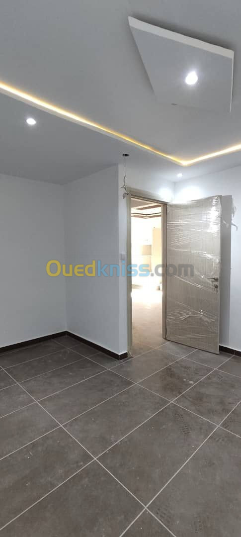 Vente Appartement F2 Alger Bordj el kiffan