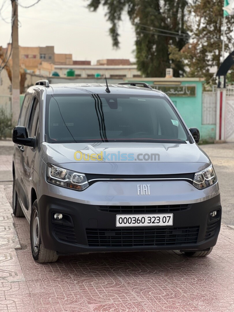 Fiat Doblo 2023 Italy