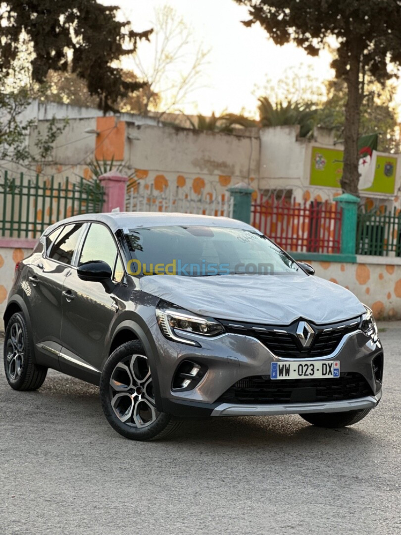 Renault Captur 2024 Intense