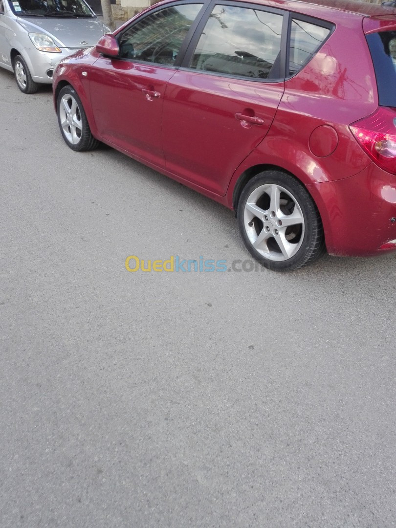 Kia Ceed 2010 