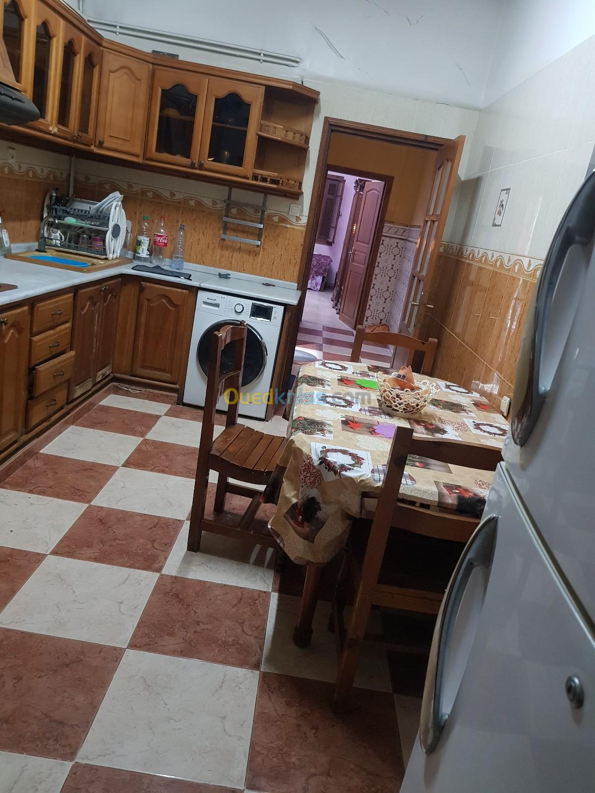 Location vacances Appartement F3 Alger Mohammadia