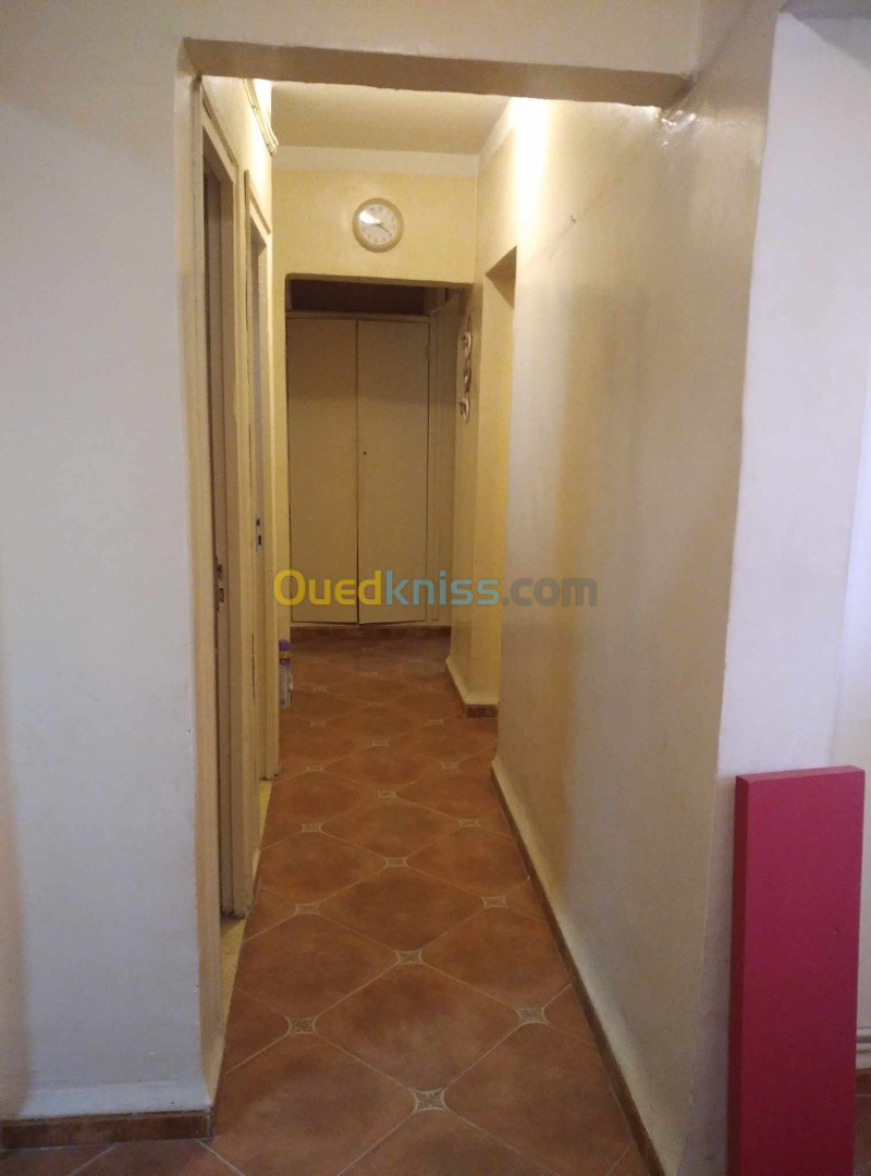 Location Appartement F4 Alger Dar el beida