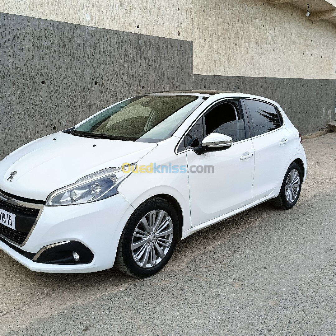 Peugeot 208 2019 Allure Facelift