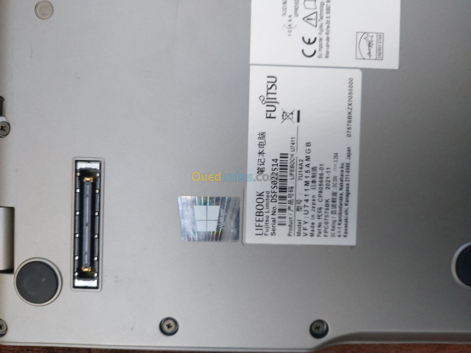 fujitsu lifebook u series 7u14a2