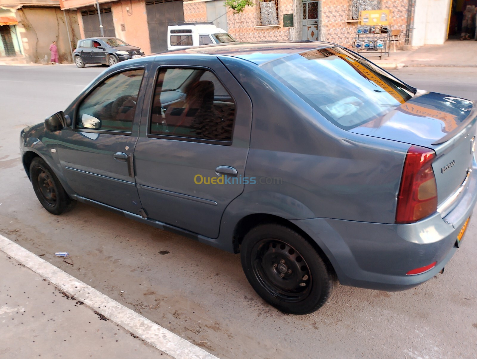 Dacia Logan 2011 