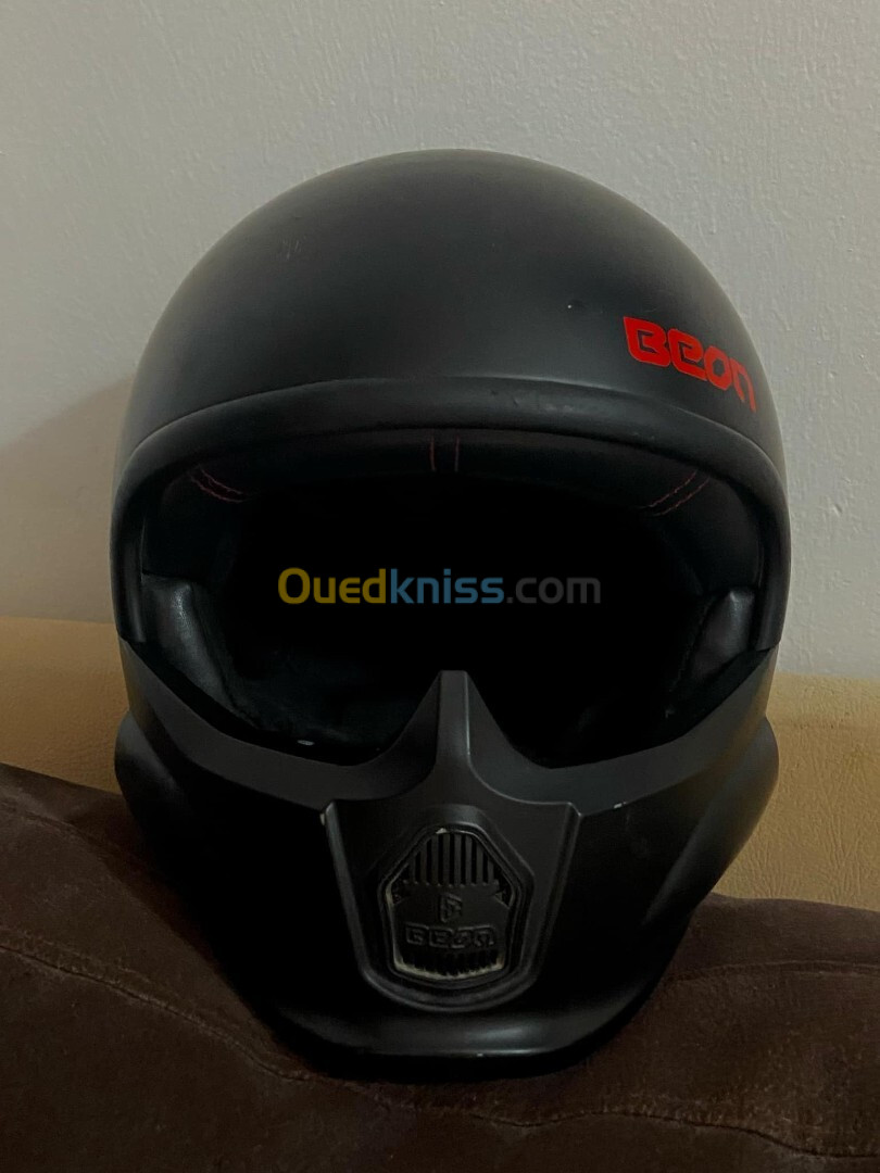 casque moto Beon 