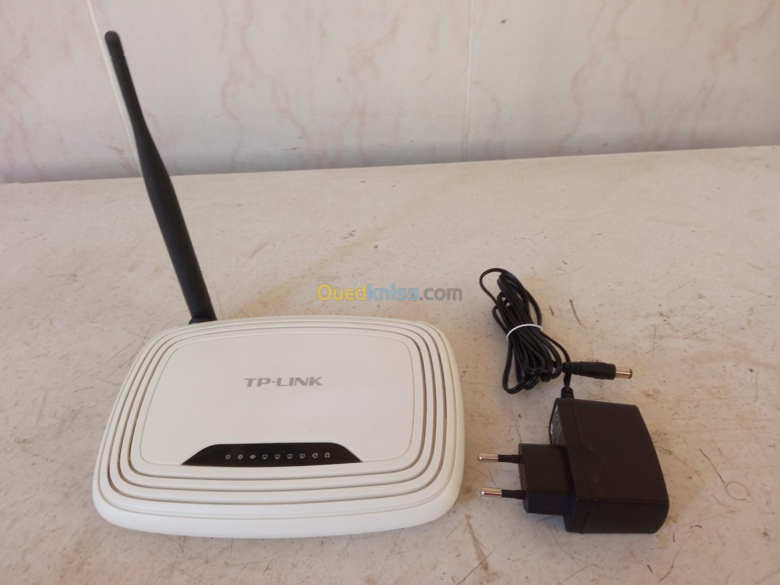 A VENDRE TP LINK150 MBPS WIRELESS  N ROUTER