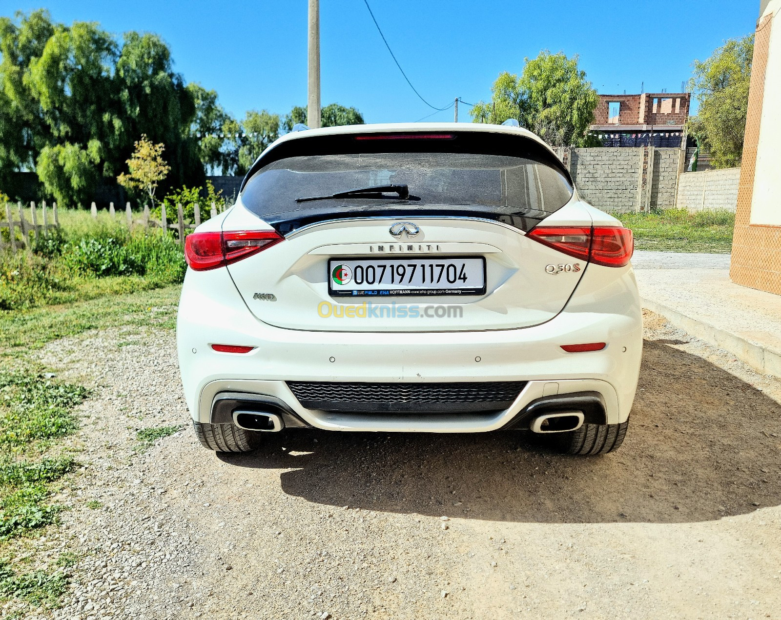 Infiniti Q30s 2017 Hatchback Sport