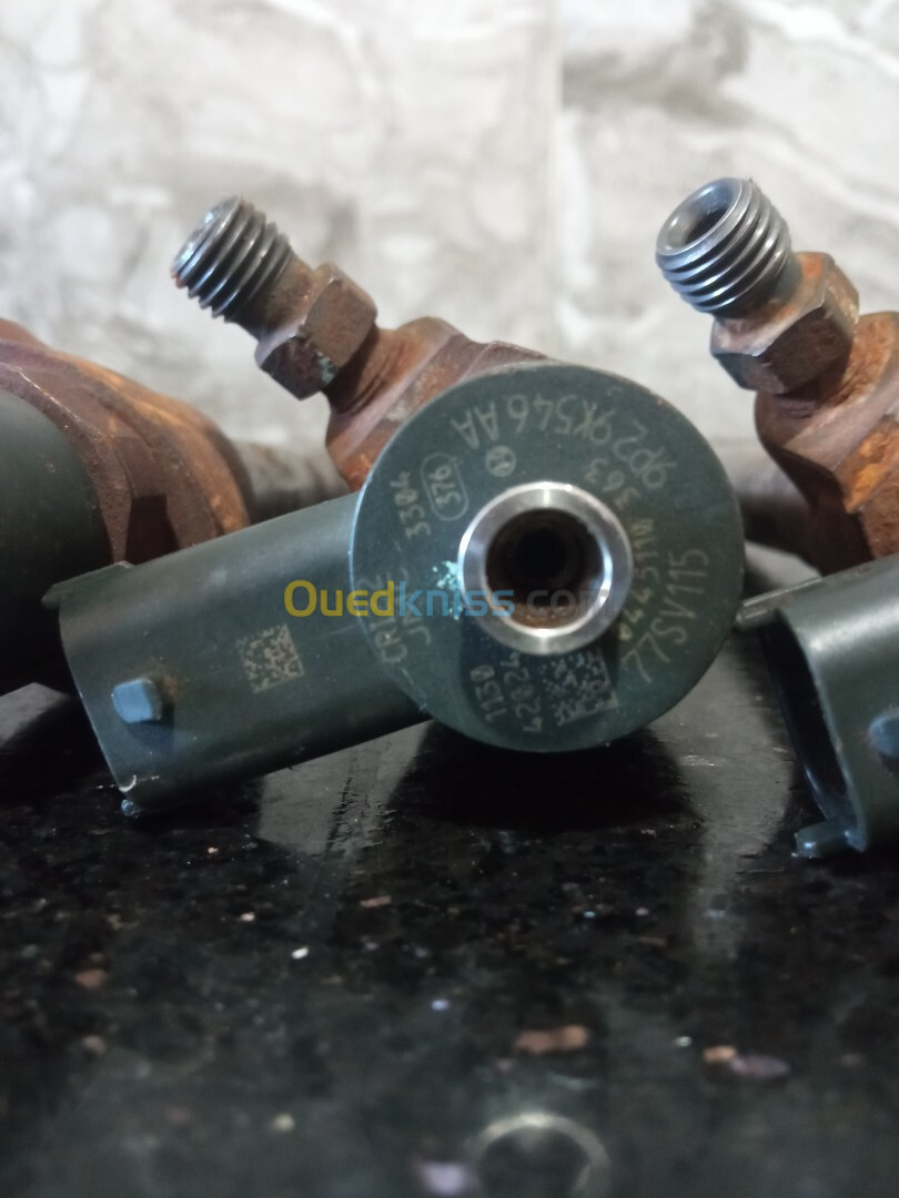 Injecteur Isuzu jmc vigus 