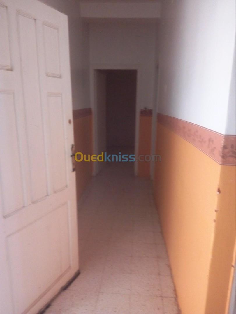 Location Appartement F2 Alger Baraki