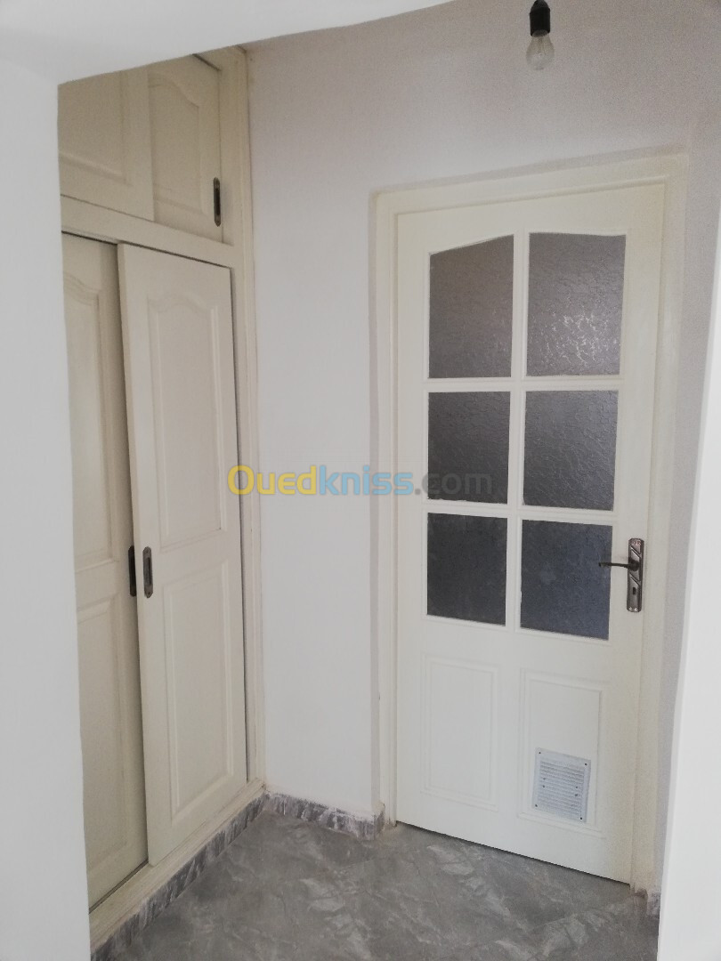 Location Appartement F3 Skikda Skikda