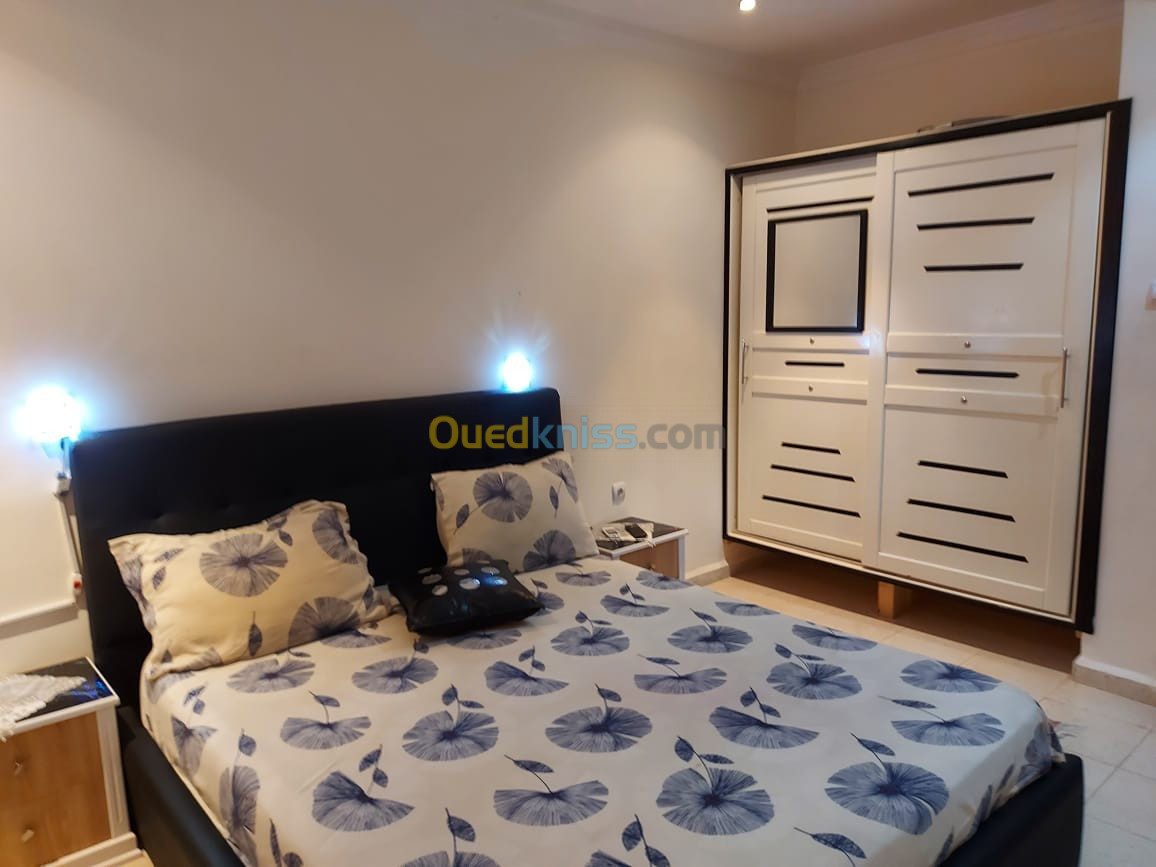 Location Appartement F2 Skikda El marsa