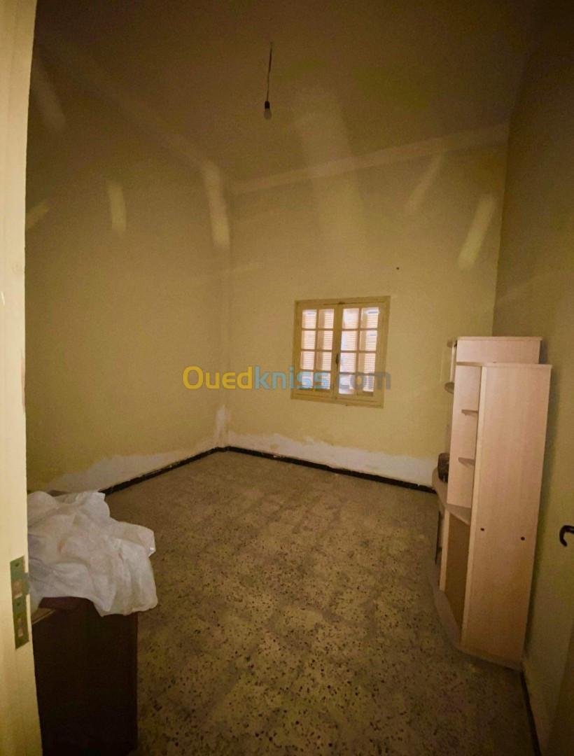 Location Appartement F3 Aïn Témouchent Hassi el ghella