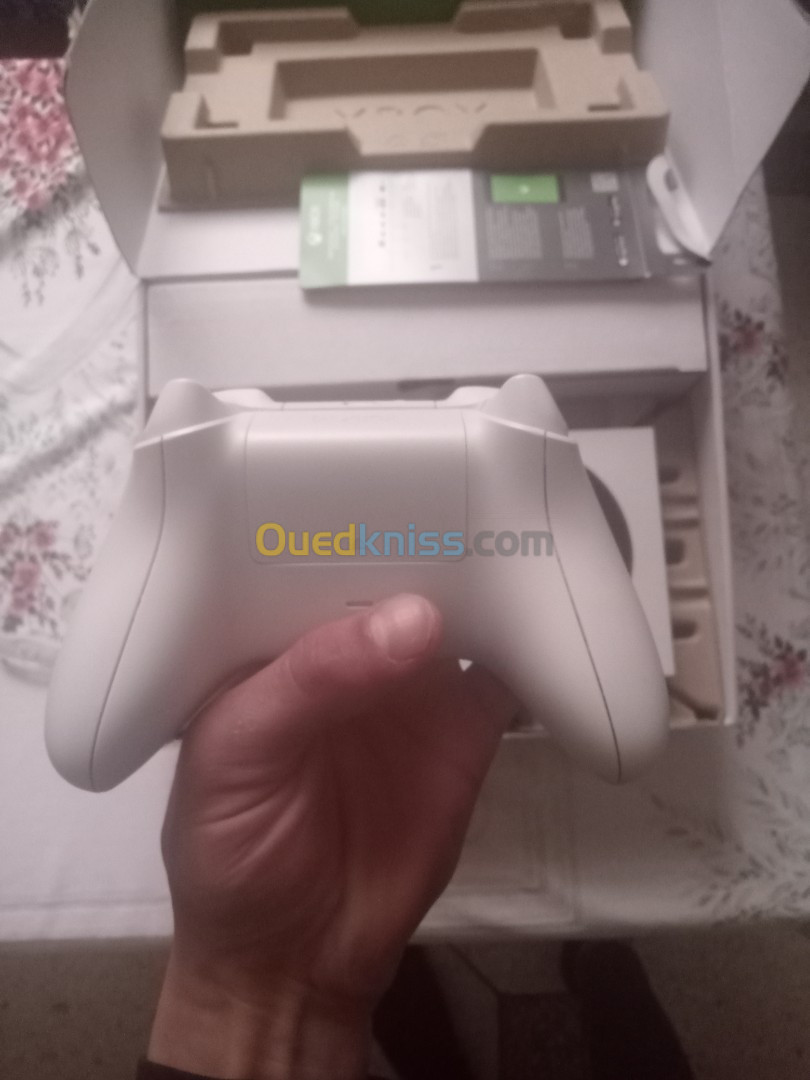 Xbox séries s 512G   manette av batterie 