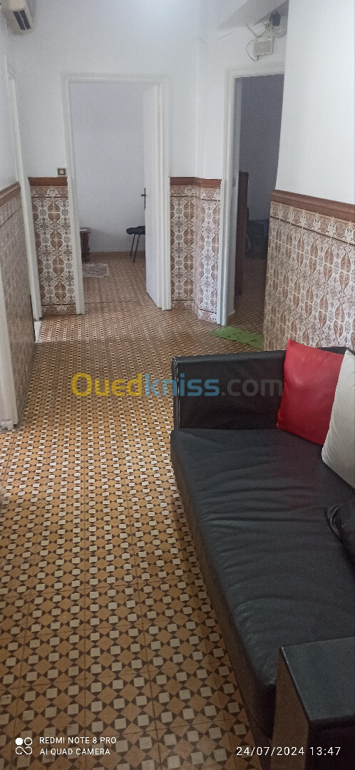 Location vacances Appartement F2 Alger Sidi mhamed