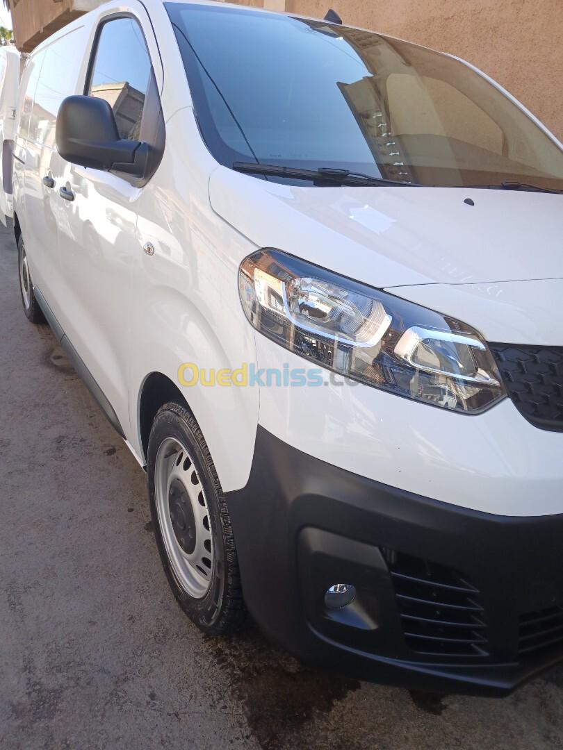 Fiat Professional SCudo 2024 Par17