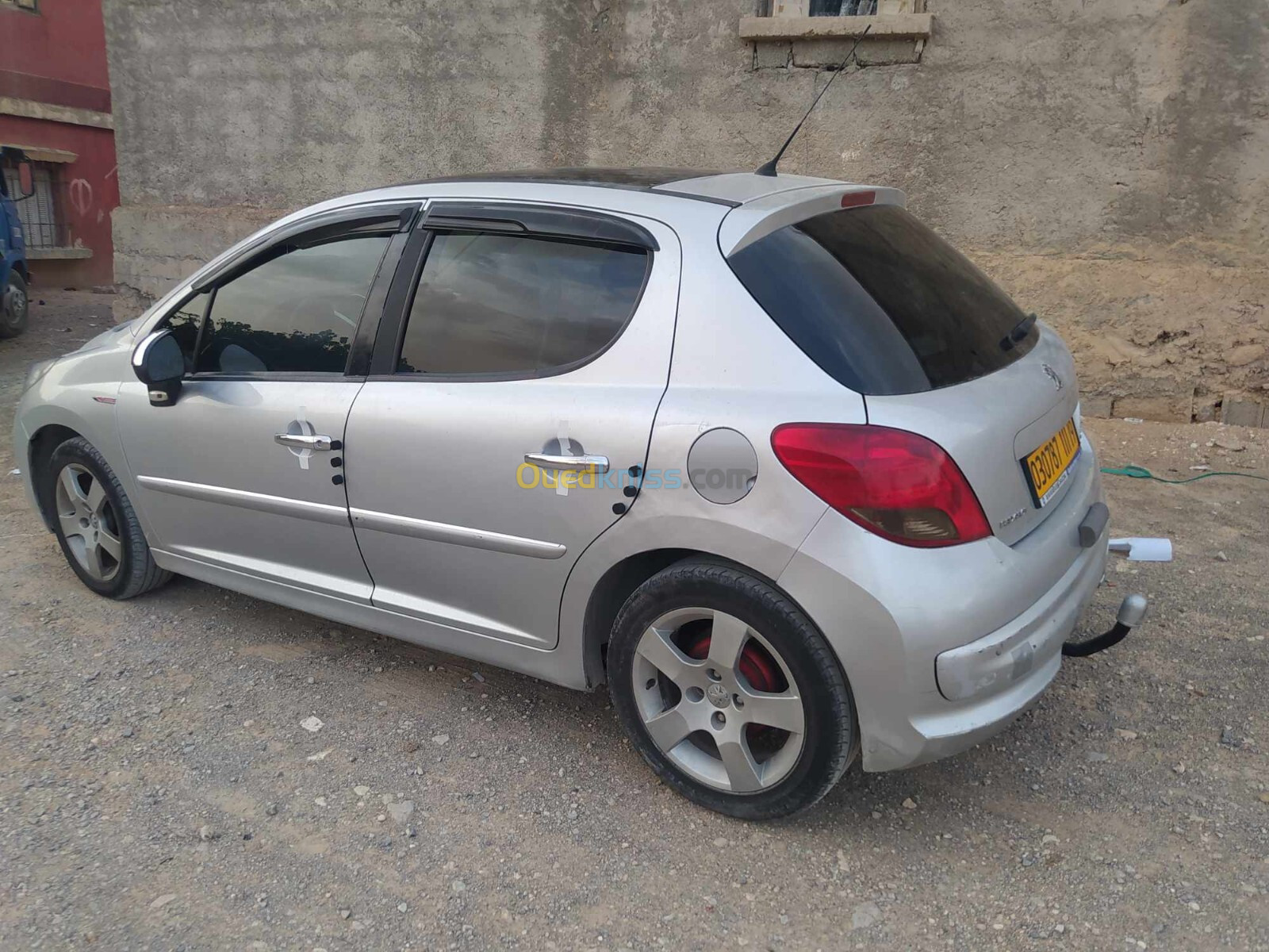 Peugeot 207 2011 