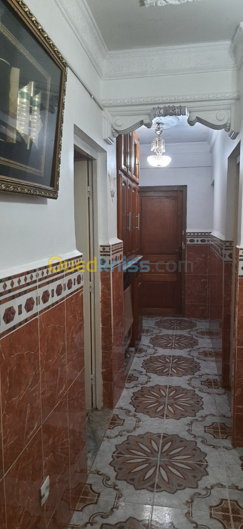 Echange Appartement F04 Alger Mohammadia