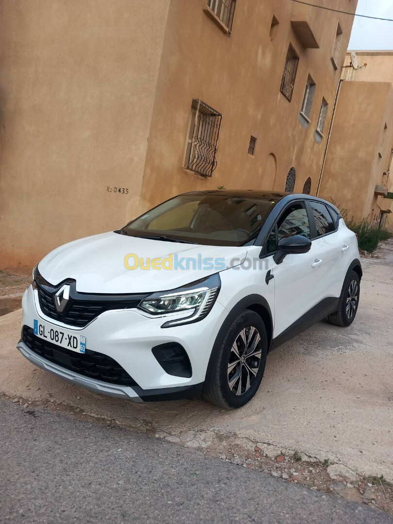 Renault Captur 2023 Evolition