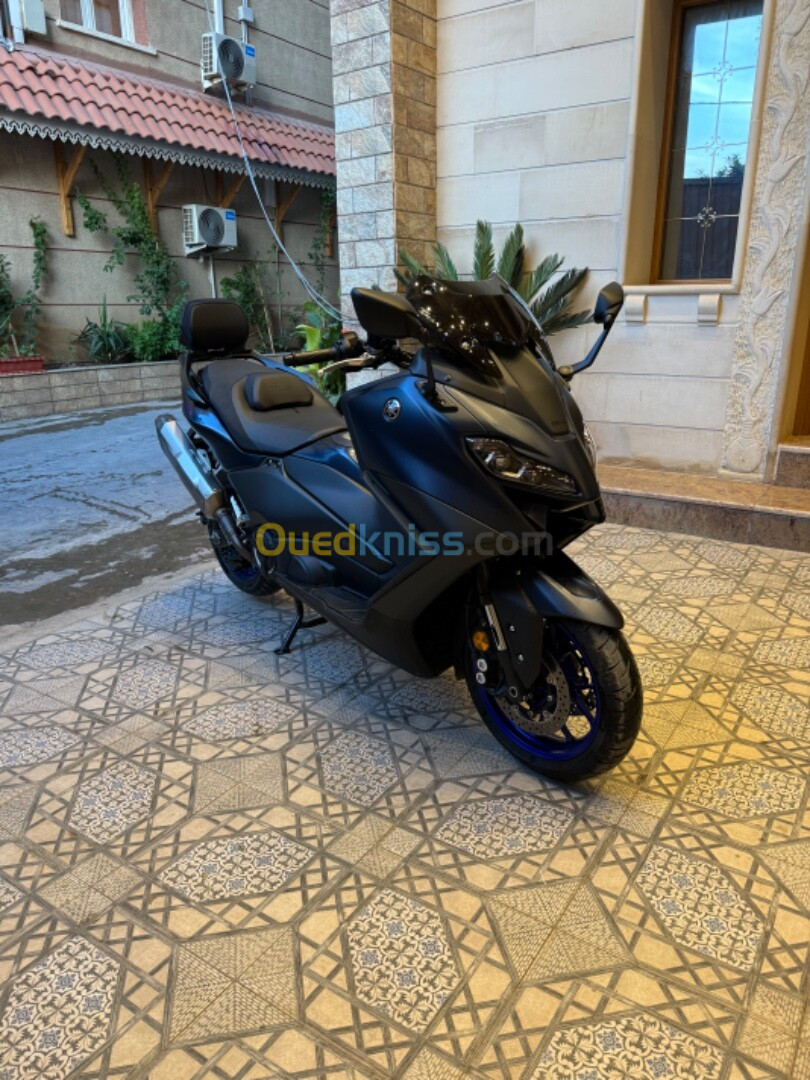 Yamaha Tmax 562 2023