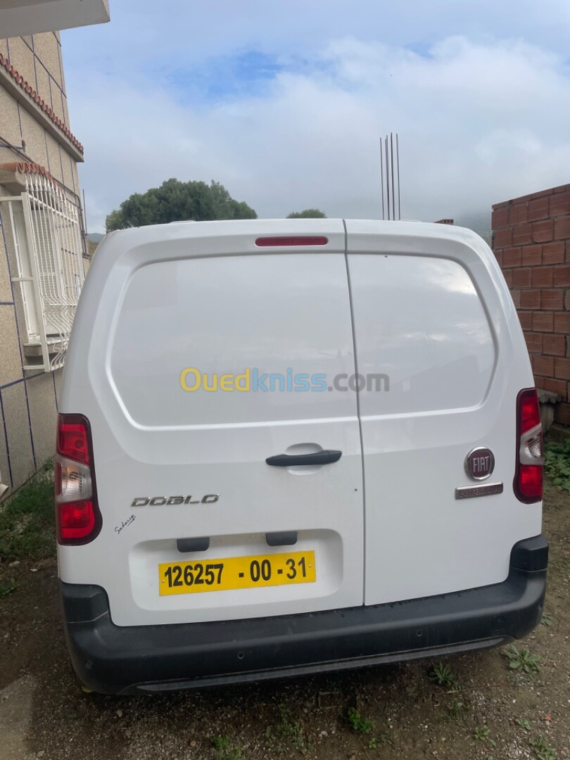 Fiat Doblo 2024 Dz