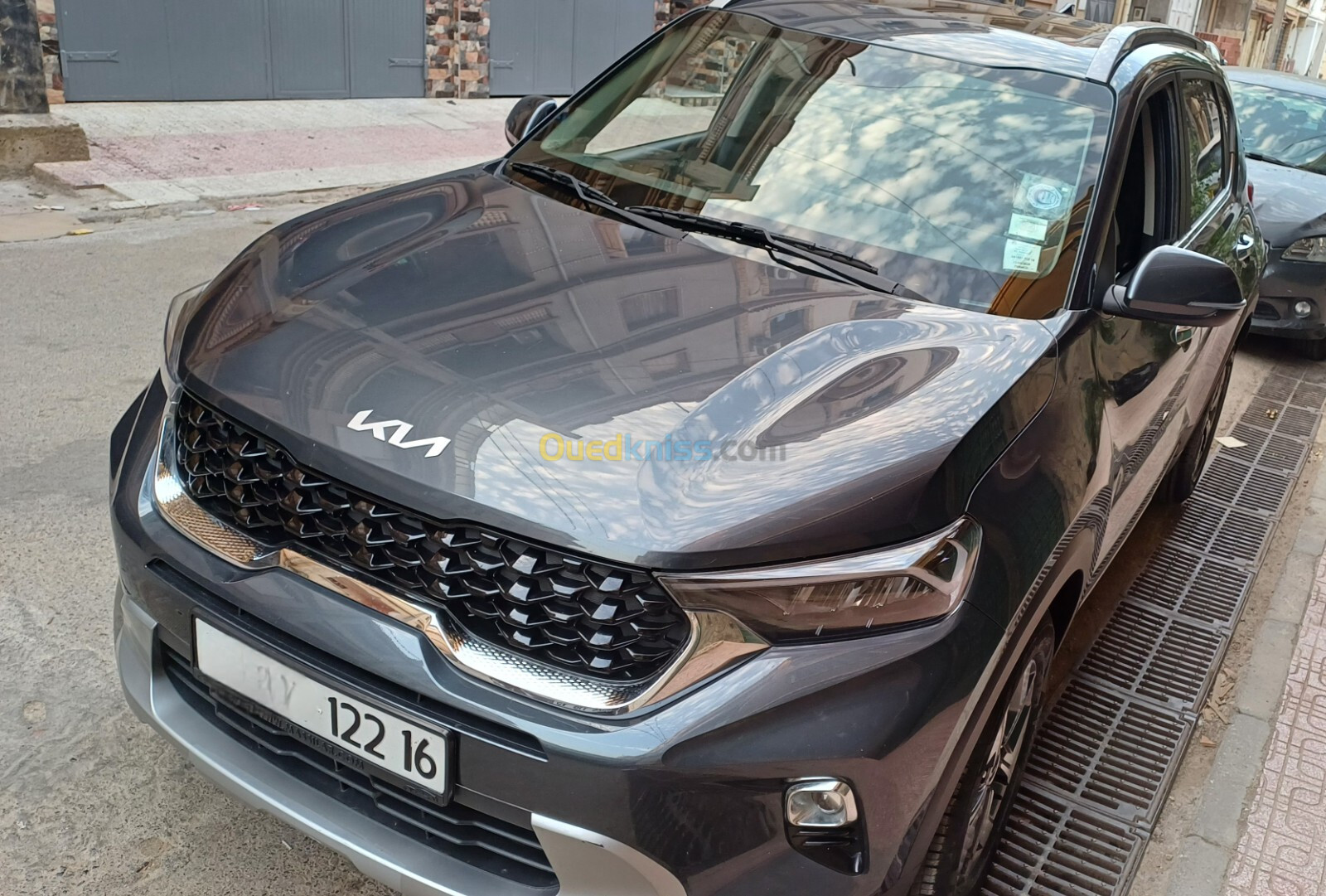 Kia Sonet 2022 Boite auto toit