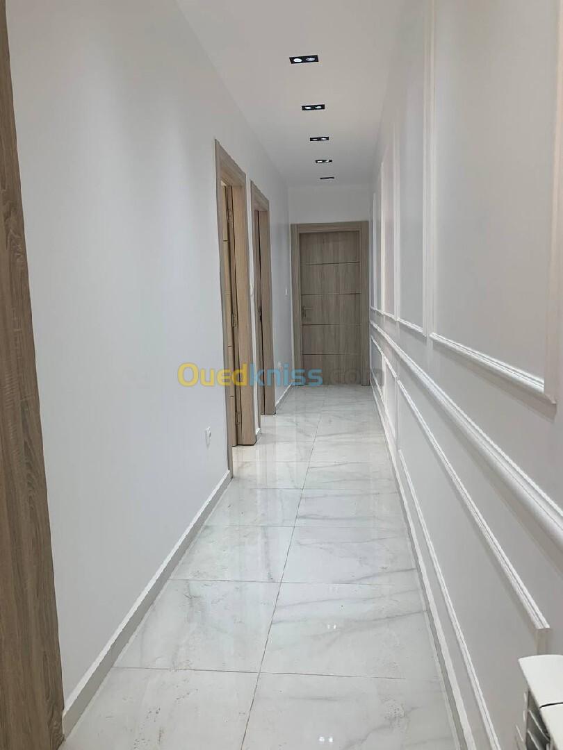 Vente Appartement F4 Alger Bordj el bahri