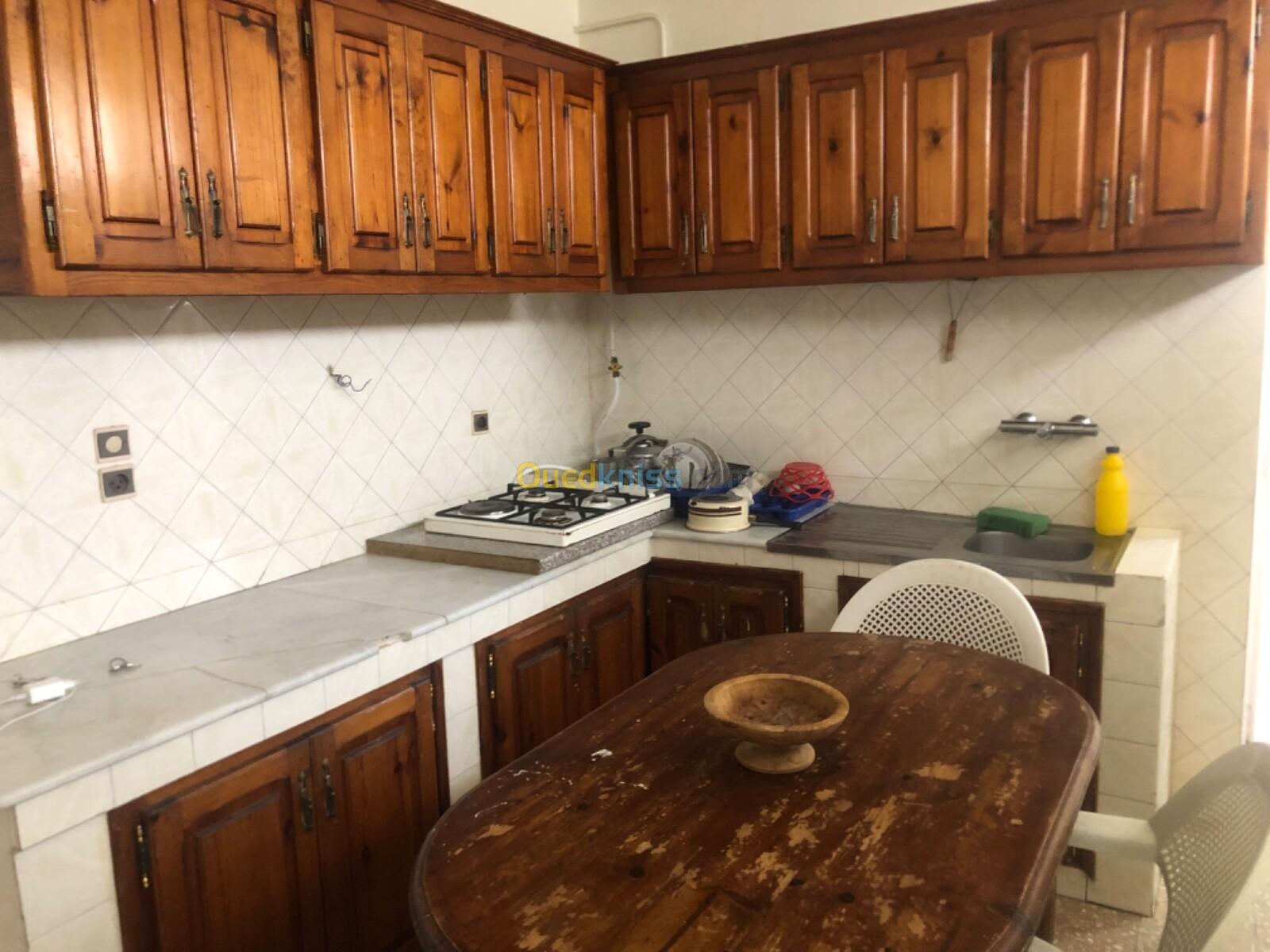 Location vacances Appartement F3 Jijel Jijel