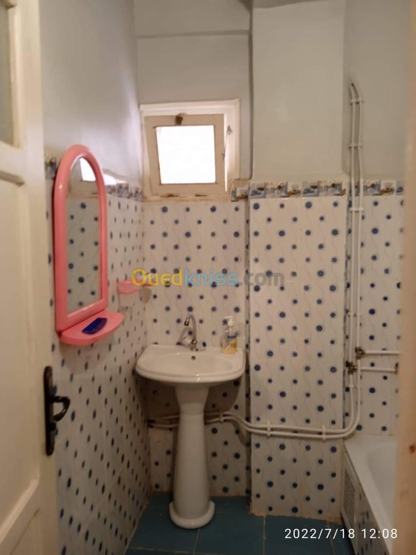 Location Appartement F03 Mostaganem Sidi lakhdaara