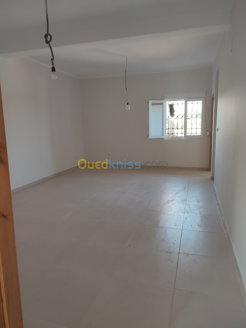 Location Appartement F2 Mostaganem Mostaganem