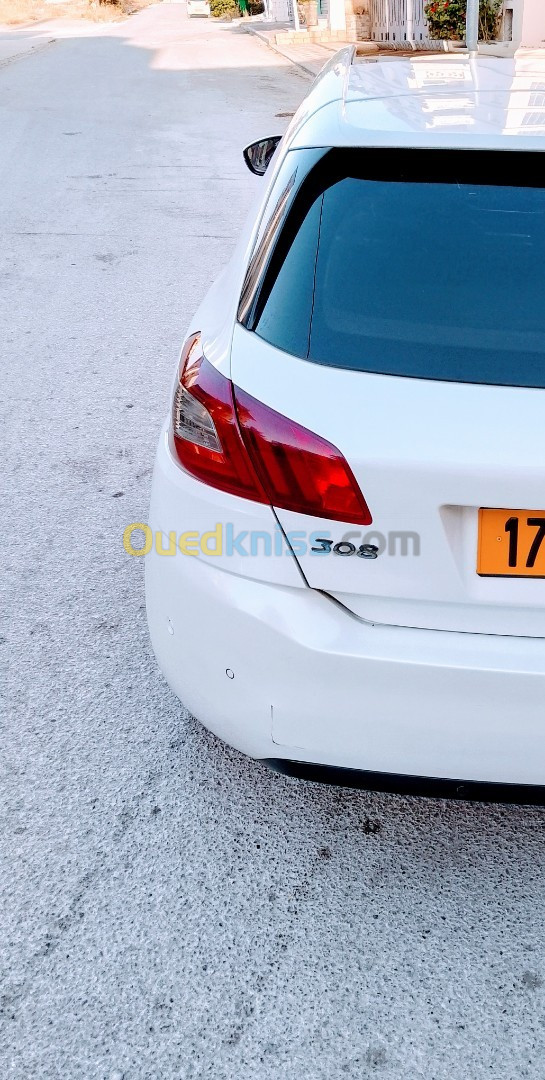 Peugeot 308 2015 Allure