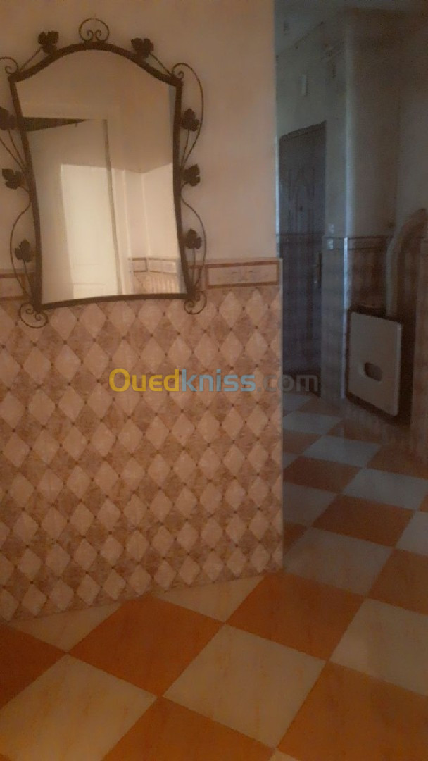 Location vacances Appartement F3 Mostaganem Mostaganem