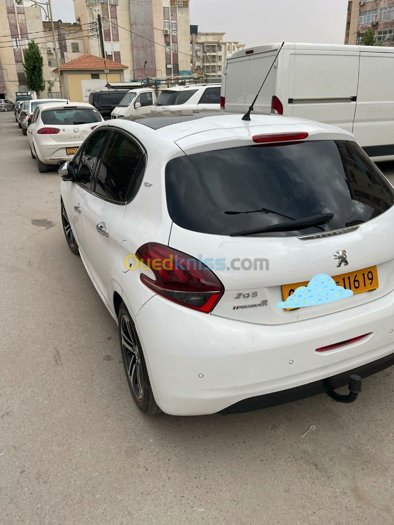 Peugeot 208 2016 Allure Facelift