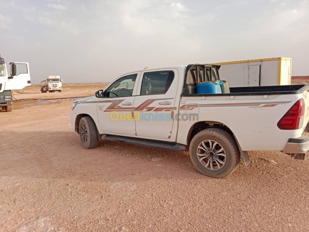 Toyota Hilux 2020 LEGEND DC 4x4 Pack Luxe