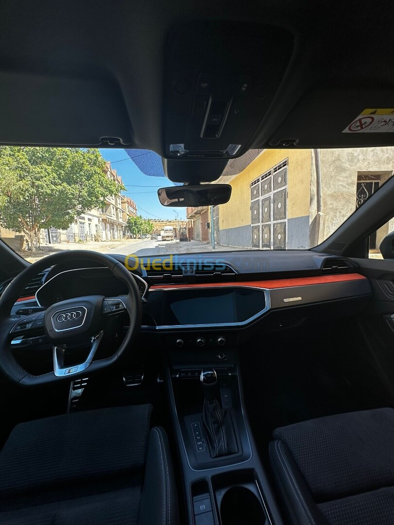 Audi Q3 Sportback 2023 S-line 150 CV