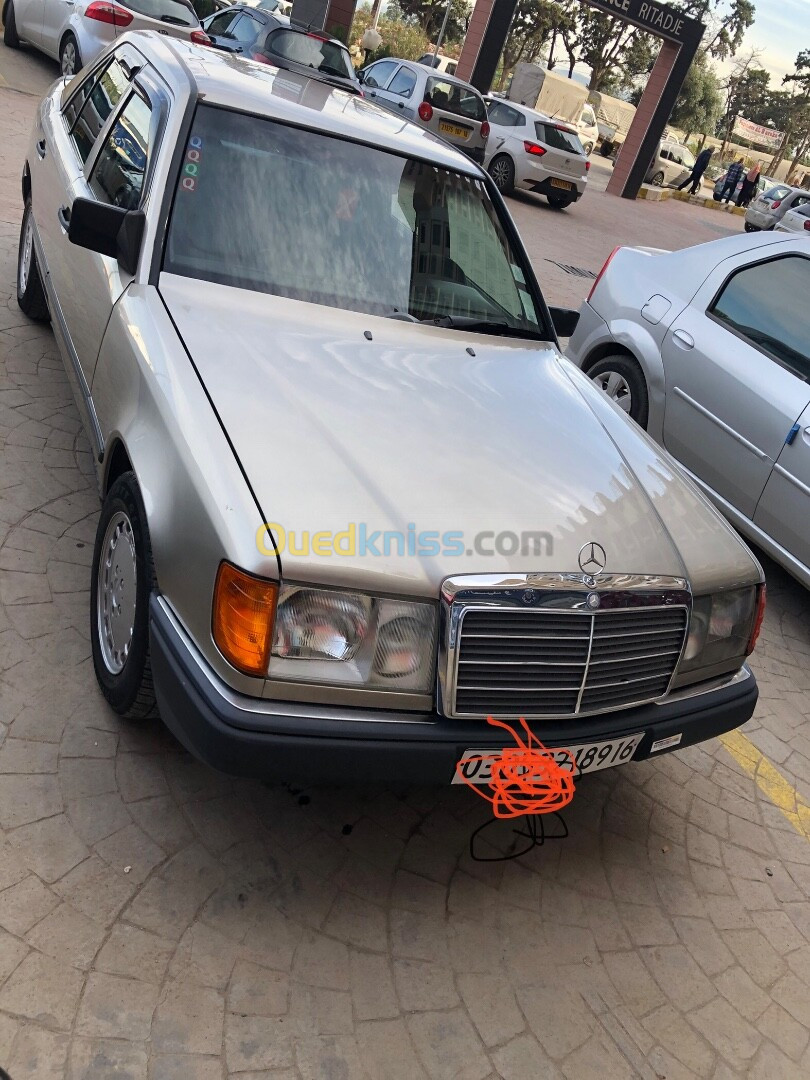 Mercedes 250d 1989 W124