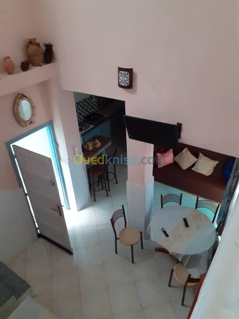 Location Appartement F4 Mostaganem Mostaganem