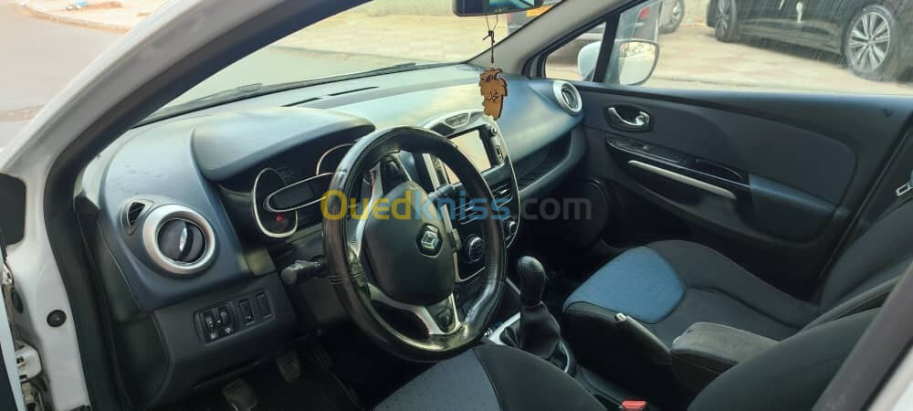 Renault Clio 4 2014 Seventeen