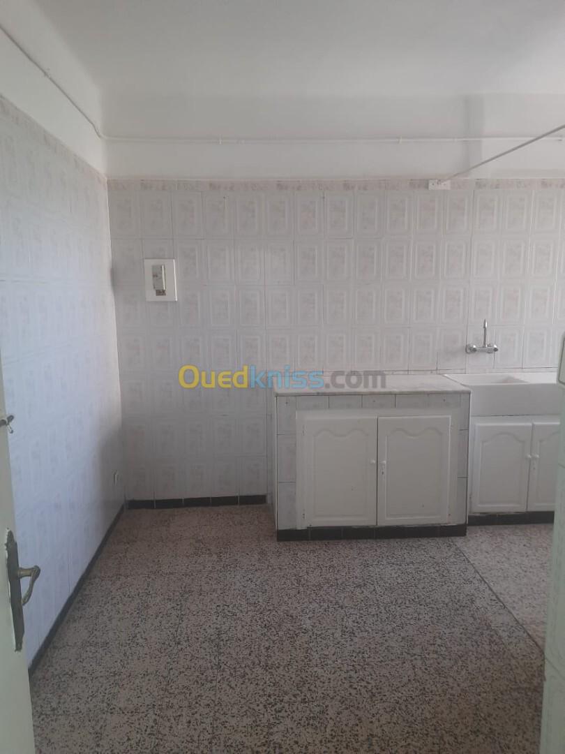 Location Appartement F4 Sétif Setif