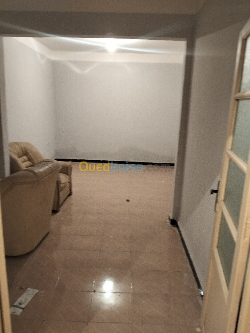 Location Appartement F3 Alger Dar el beida