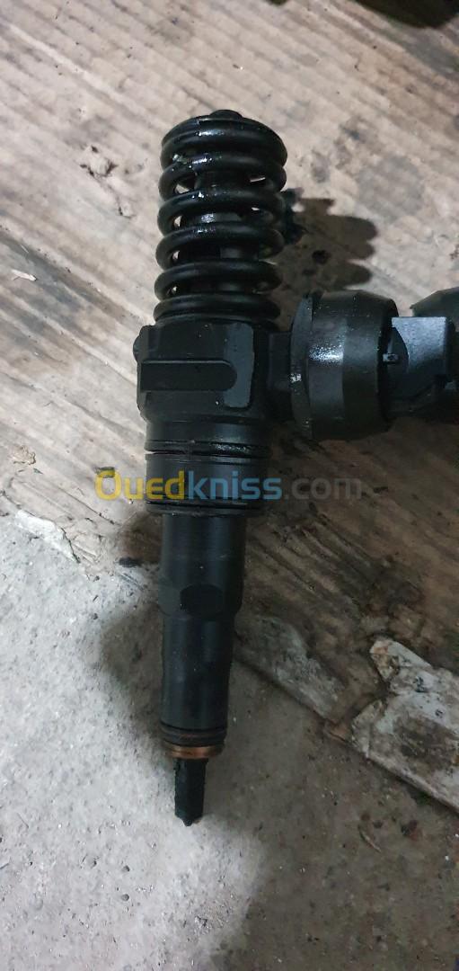 Injecteur 1.9 TDI golf5