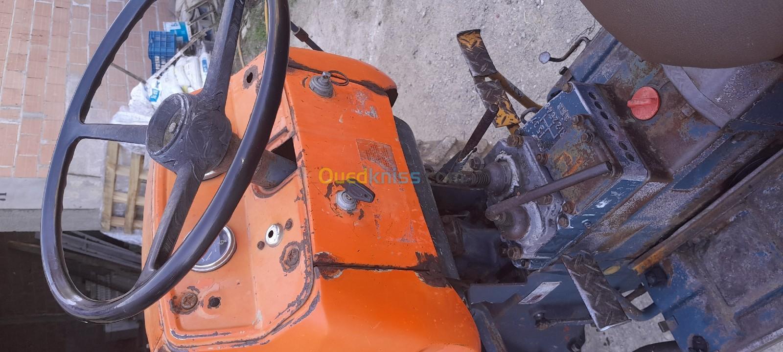 Kubota 0672477984 1986